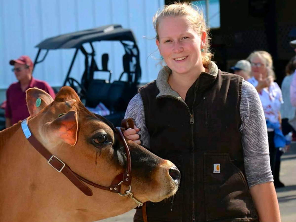 Amanda Letourneau with Lorraine. Letourneau was chosen as student speaker for the Class of 2020, and will address her classmates at CCV's 2021 commencement.